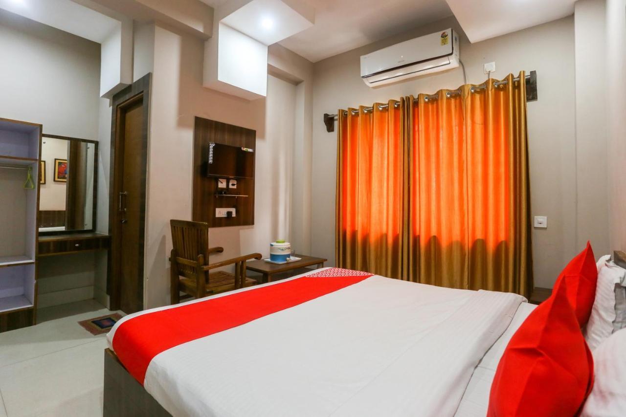 Oyo 61586 Hotel Narmada Bhavan プリ エクステリア 写真