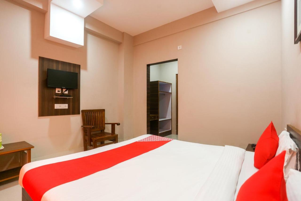 Oyo 61586 Hotel Narmada Bhavan プリ エクステリア 写真